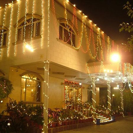 Hotel Sheetal Regency,Near Janambhumi Матхура Екстер'єр фото