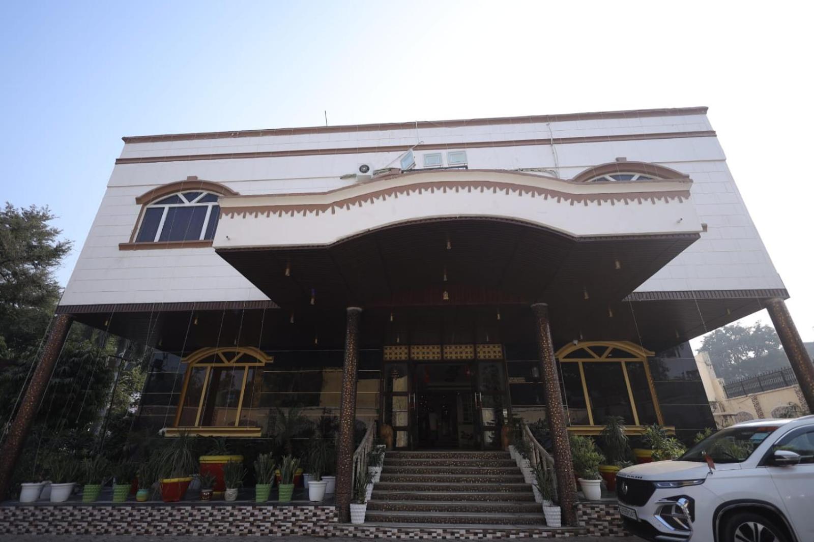 Hotel Sheetal Regency,Near Janambhumi Матхура Екстер'єр фото