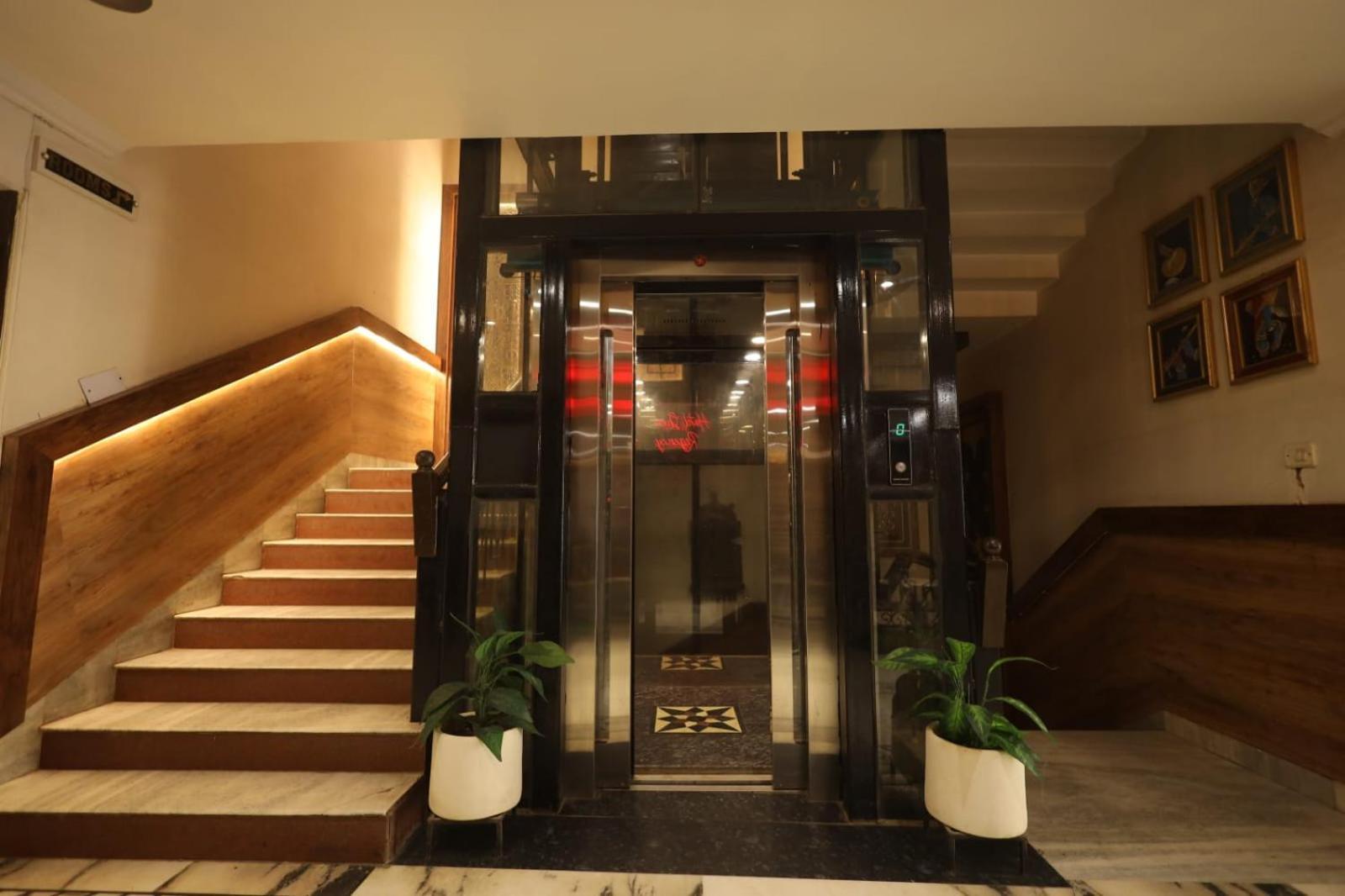 Hotel Sheetal Regency,Near Janambhumi Матхура Екстер'єр фото