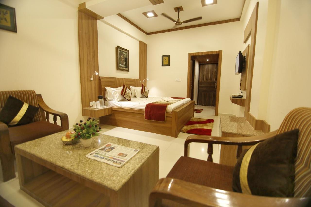 Hotel Sheetal Regency,Near Janambhumi Матхура Екстер'єр фото